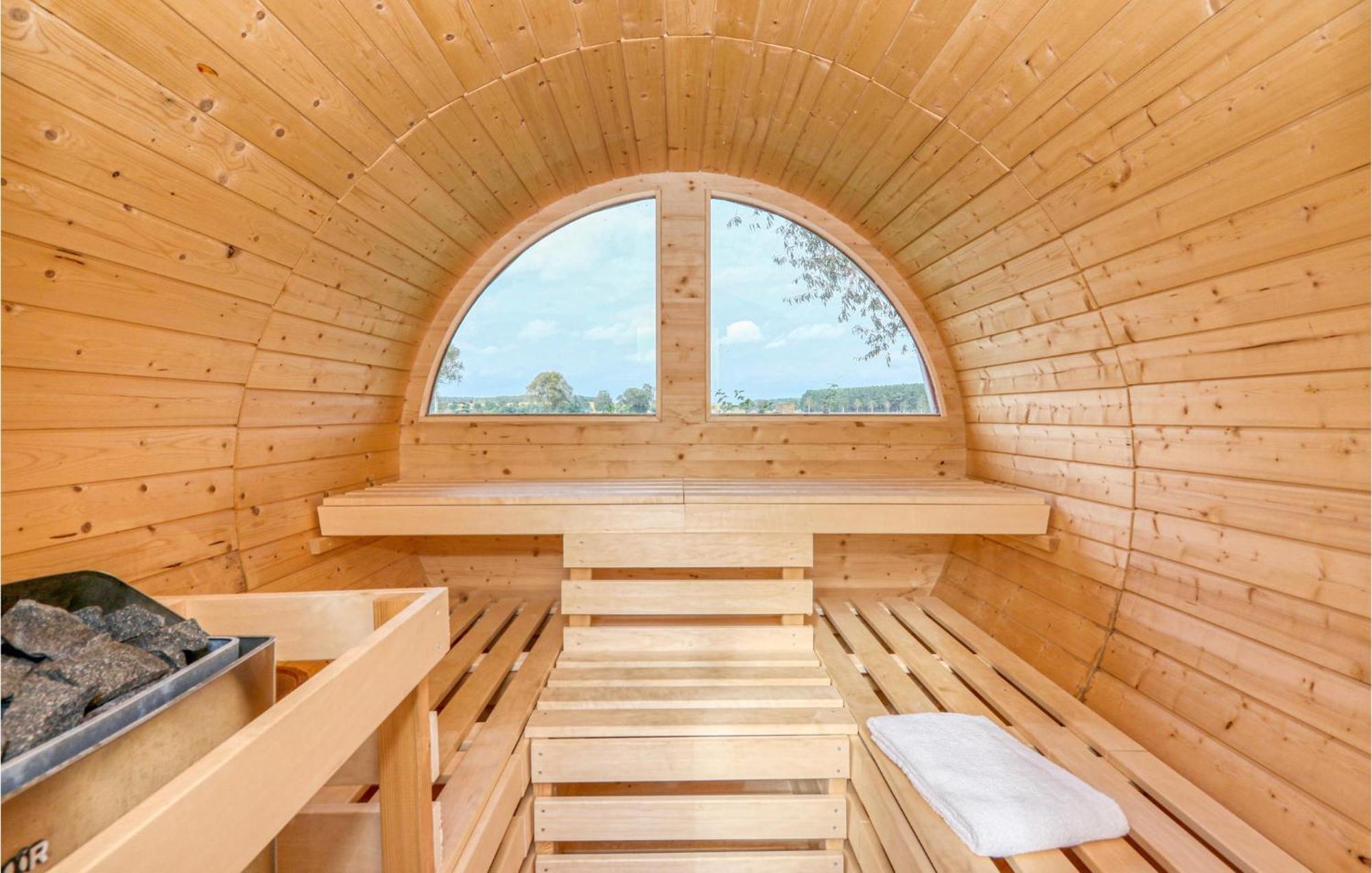 Cozy Home In Zerpenschleuse With Wifi Exterior foto
